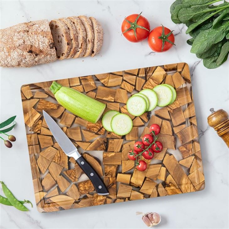 Olive Wood Resin Cutting Board (4)